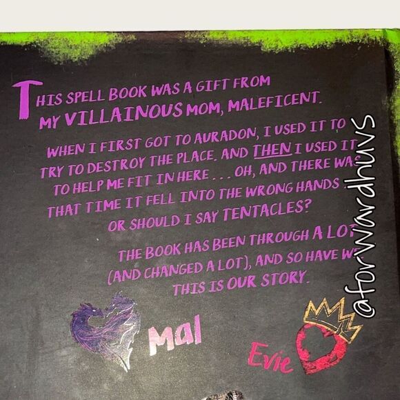 Bundle Sale 3 for $15 | Descendants 2: Mal's Spell Book 2: More Wicked Magic - Picture 5 of 11